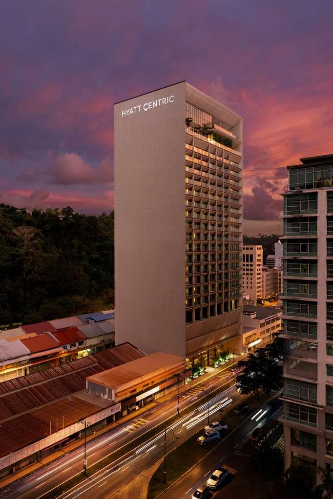 Hyatt Centric Kota Kinabalu Hotel Exterior photo